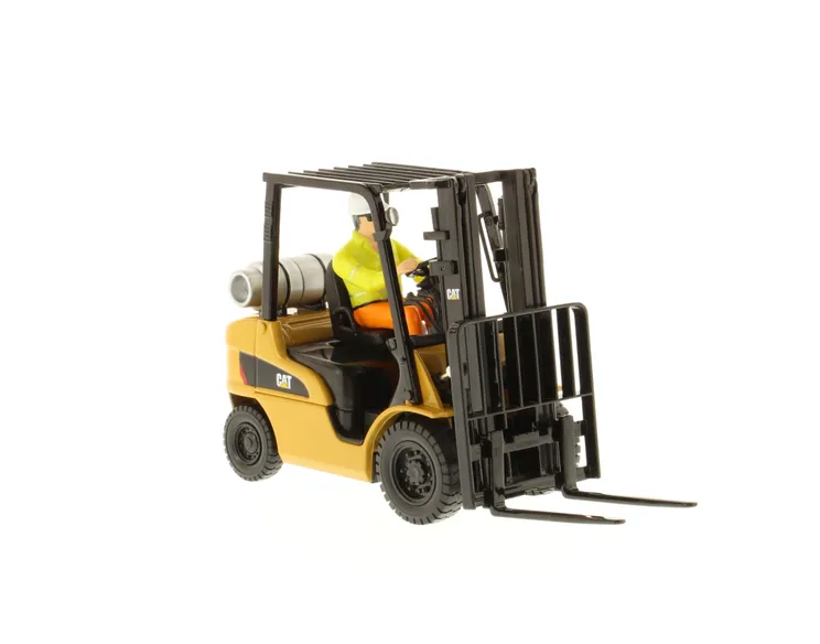 1:25 Scale. CAT P5000 Lift Truck – Core Classics Edition