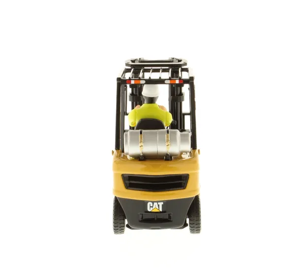 1:25 Scale. CAT P5000 Lift Truck – Core Classics Edition