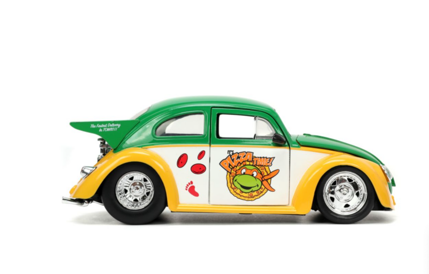 Teenage Mutant Ninja Turtles (TV 1987) - VW Beetle with Michelangelo 1:24 Scale