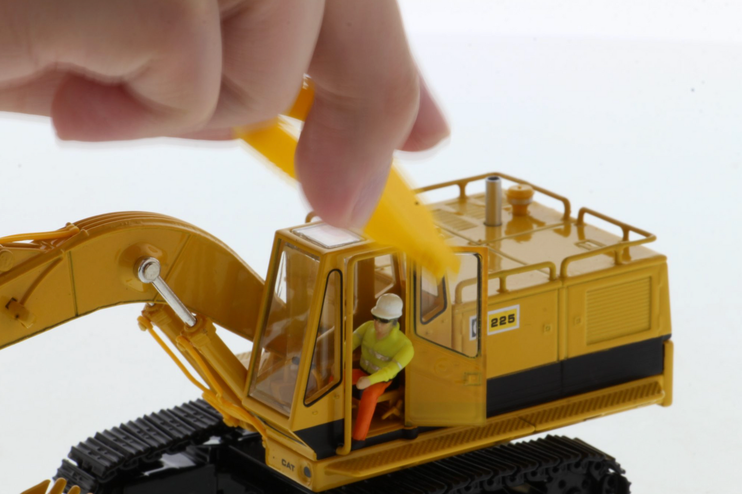 Cat Diecast 225 & 323 Hydraulic Excavator Evolution Series 85715