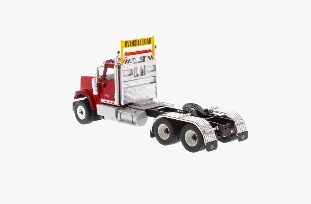 International 1:50 HX520 Red Tradem