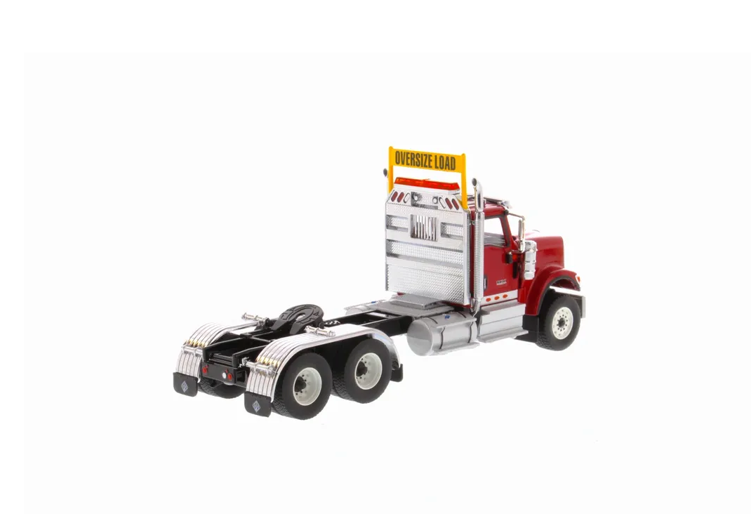 International 1:50 HX520 Red Tradem