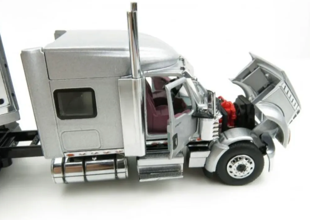 1:50 International LoneStar Sleeper with 53' Refrigerated Van