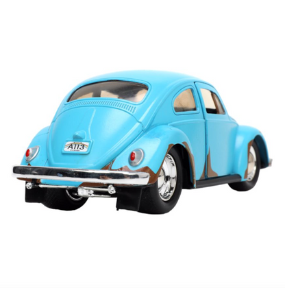 Lilo & Stitch - VW Beetle (Blue) 1:32 Scale with Stitch MetalFig